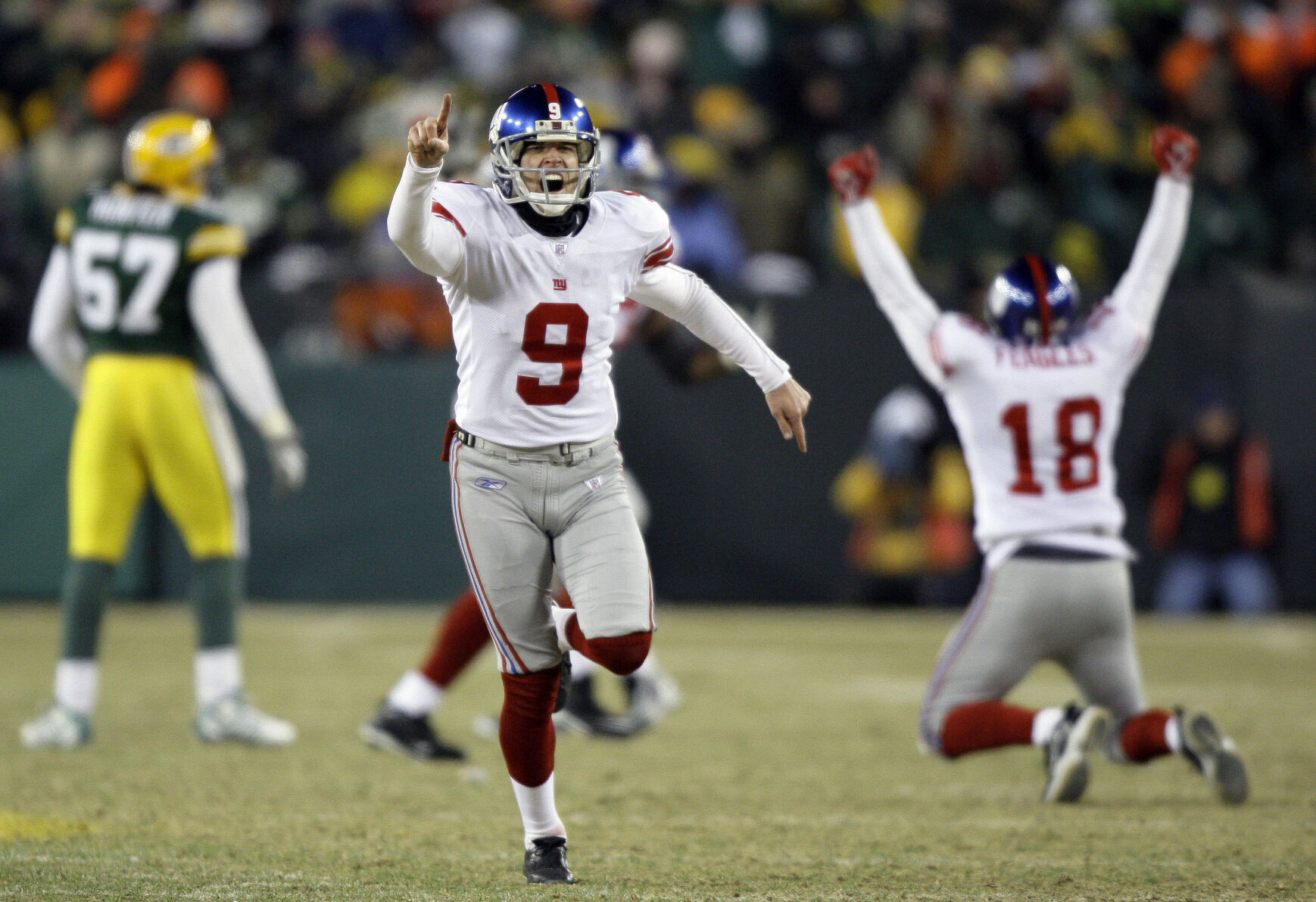 2008: Lawrence Tynes's field goal in OT sends NY Giants to Super Bowl